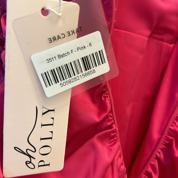 Oh Polly - Size 2 - Ruched Asymmetric Satin Mini Dress in Fuchsia/Pink - HOCO - Picture 7 of 7